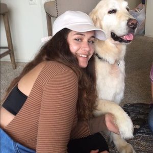 Meet your Posher, Abby